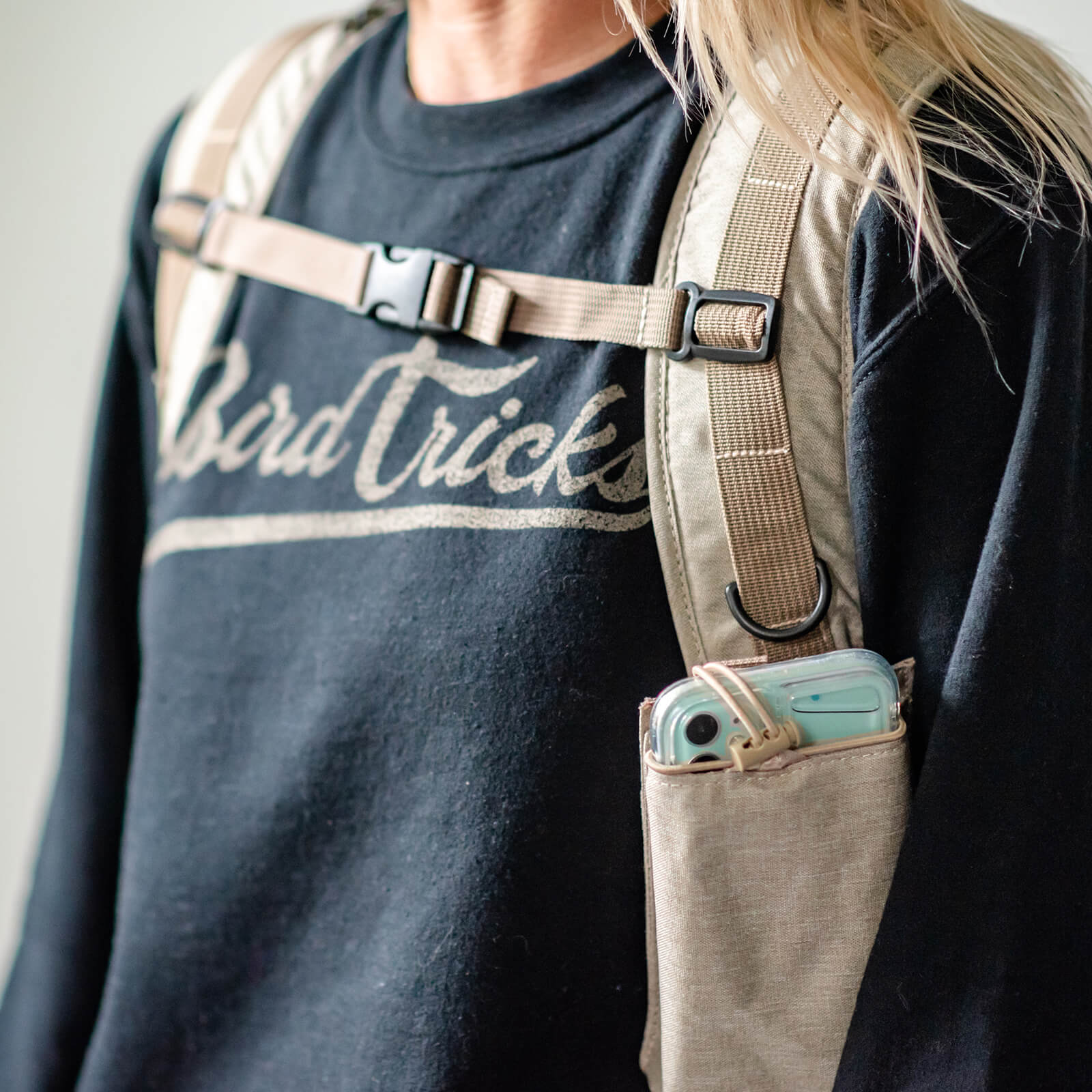 ibiyaya x BirdTricks TrackPack for Birds, Patented Small Bird Carrier Backpack with Perch