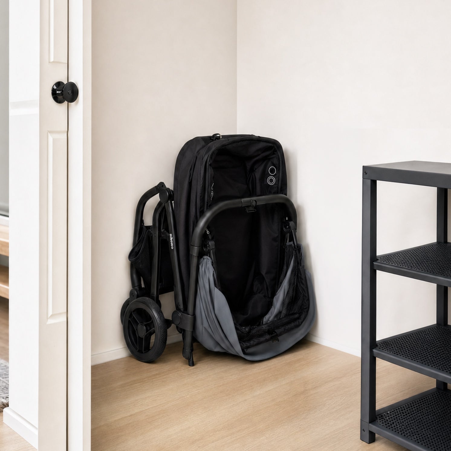FS2604-storage.jpg__PID:a459d9d7-228f-40f7-b22d-5a1e35057ae0